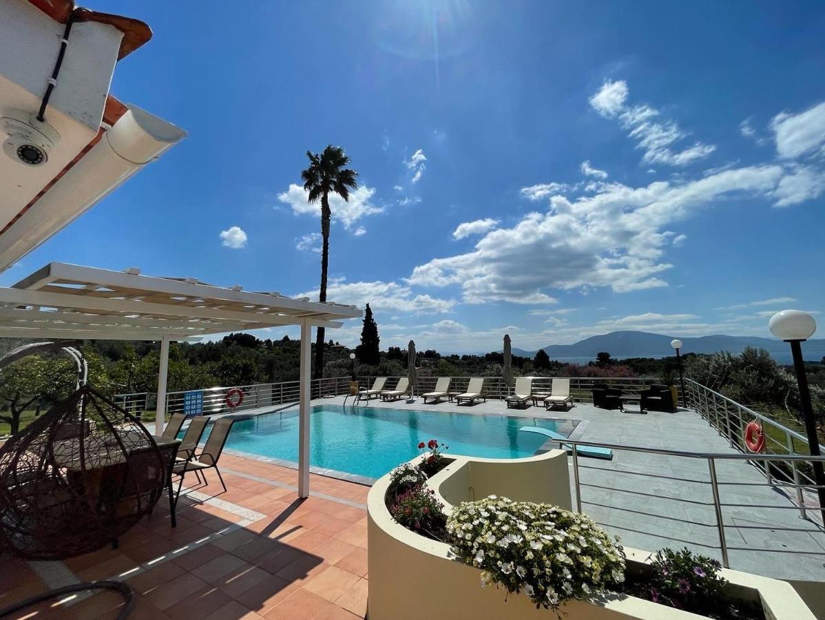 Kouvelia Country Home Luxury Villa Rental Nerotriviá エクステリア 写真