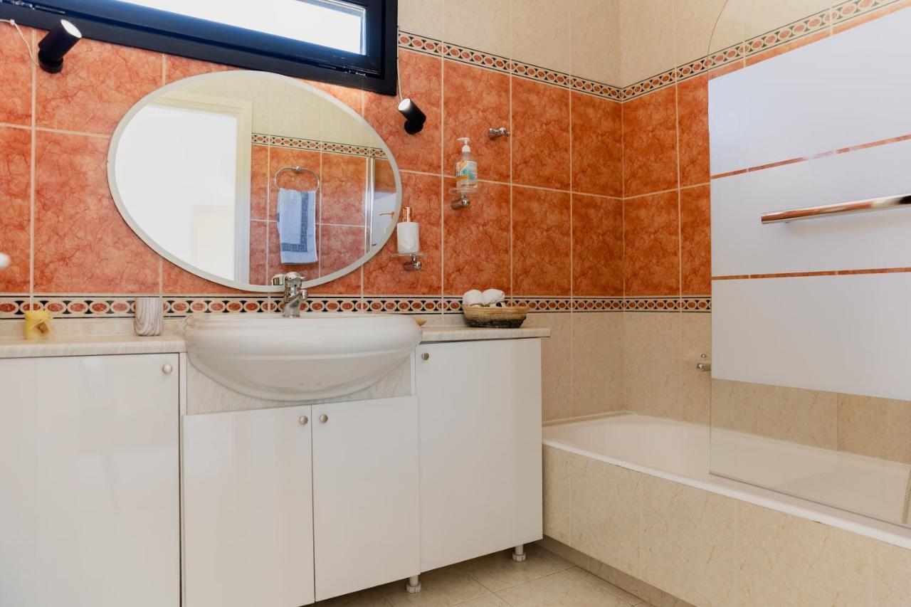 Kouvelia Country Home Luxury Villa Rental Nerotriviá エクステリア 写真