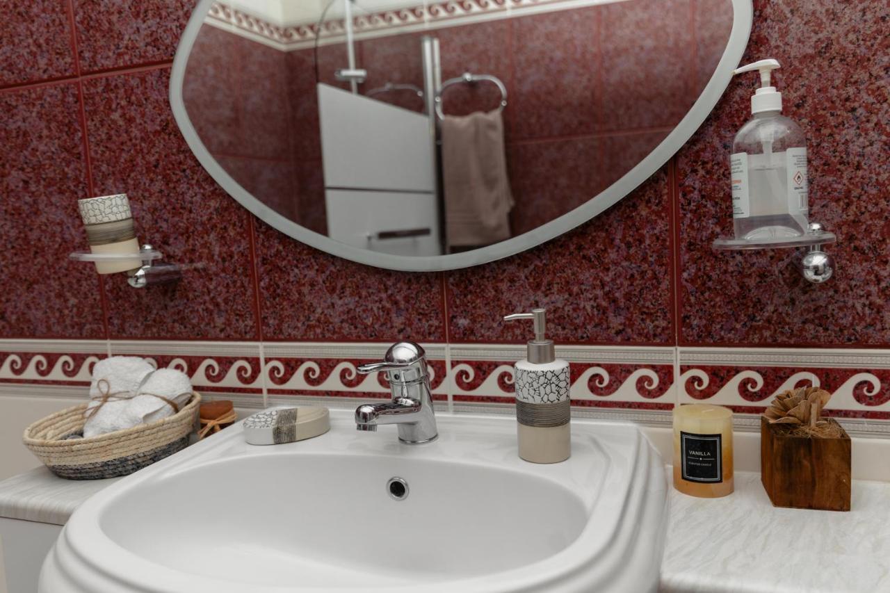 Kouvelia Country Home Luxury Villa Rental Nerotriviá エクステリア 写真