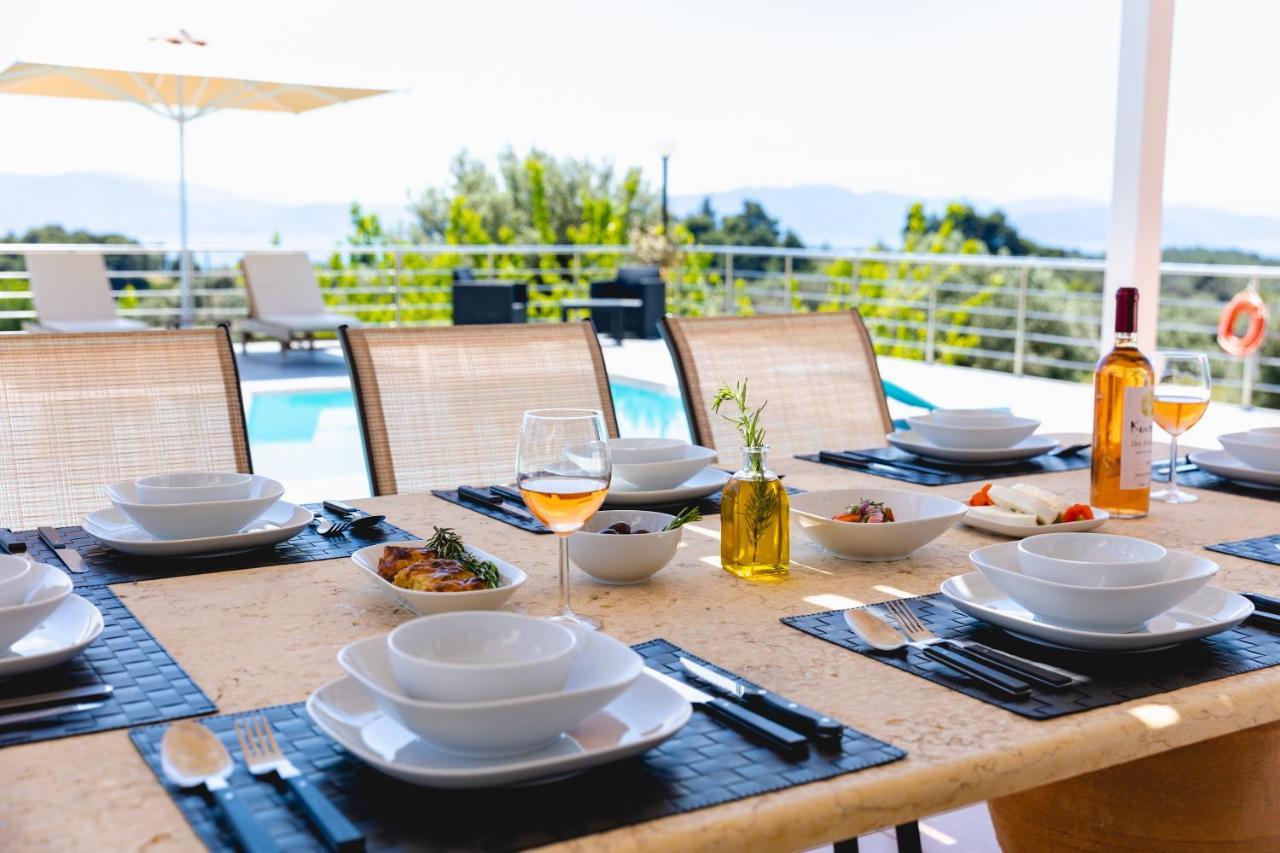 Kouvelia Country Home Luxury Villa Rental Nerotriviá エクステリア 写真