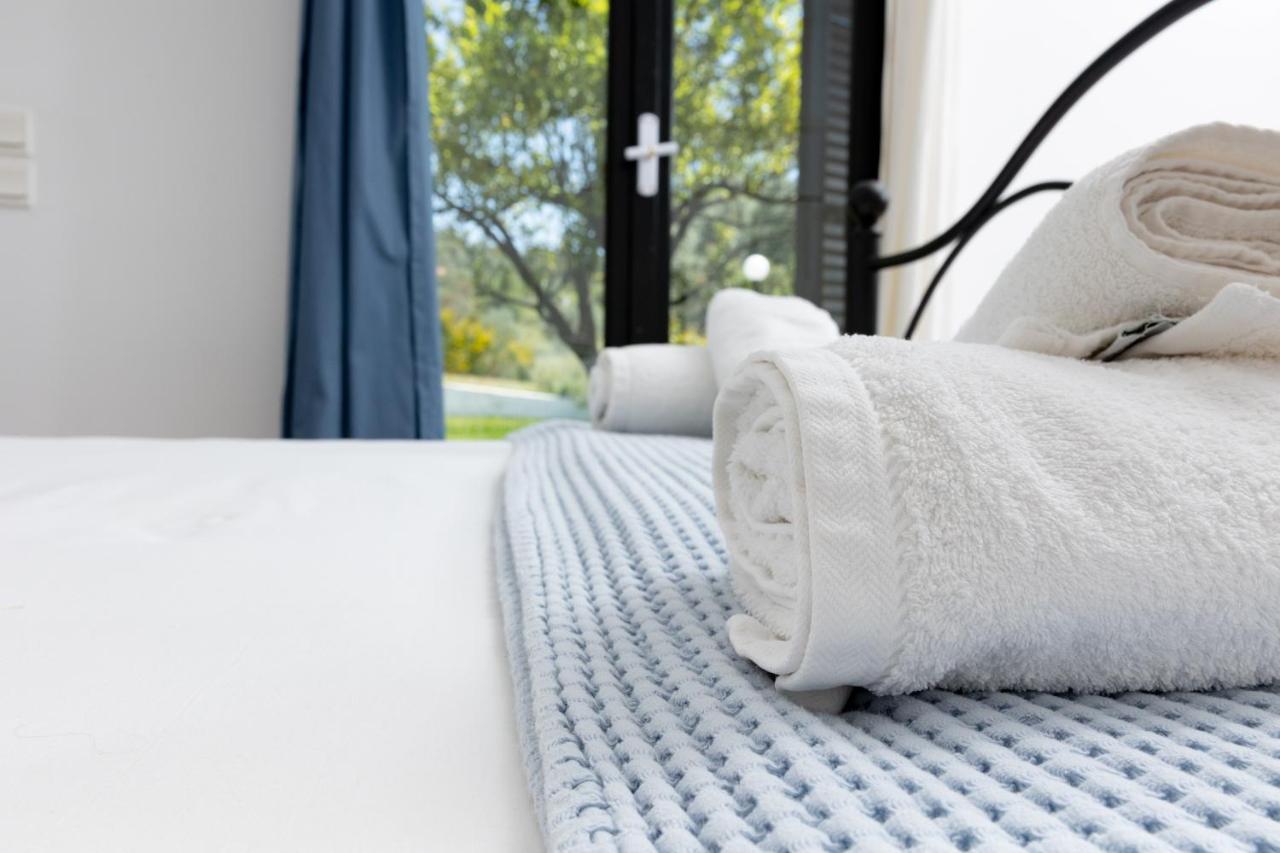 Kouvelia Country Home Luxury Villa Rental Nerotriviá エクステリア 写真