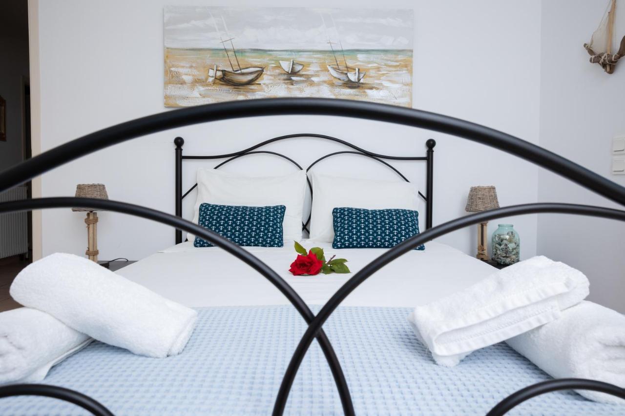 Kouvelia Country Home Luxury Villa Rental Nerotriviá エクステリア 写真